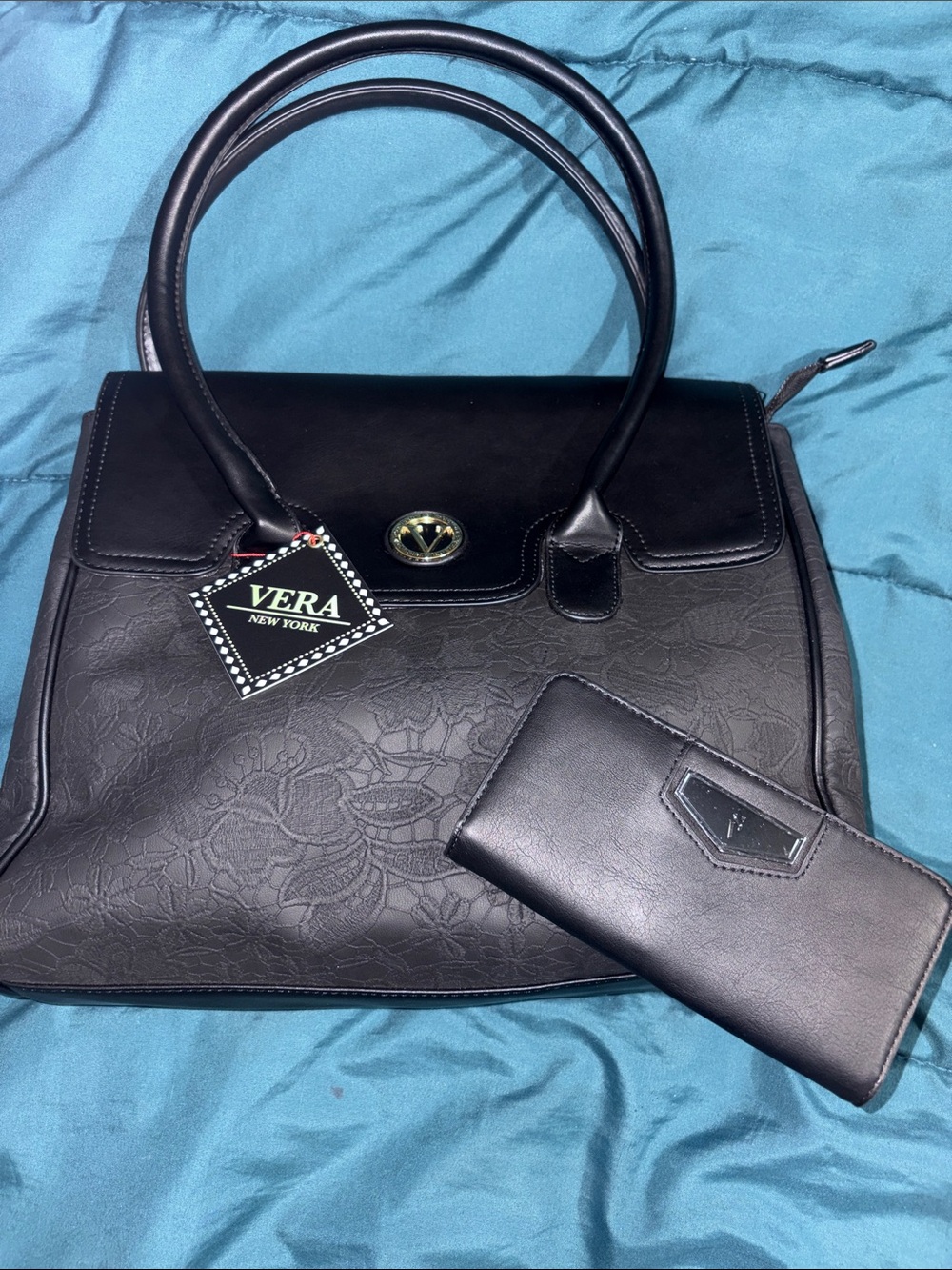 Vera New York NWT Wessex Satchel Shoulder Bag + FREE Simply Vera Wallet &  Dusty